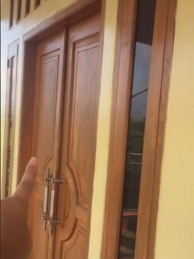 Viral Rumah dengan Pintu Tak Biasa Warganet Bisa Buat Nge prank Maling